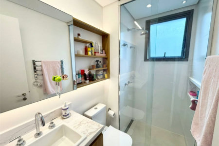Apartamento à venda com 3 suítes em Moema, São Paulo, SP
