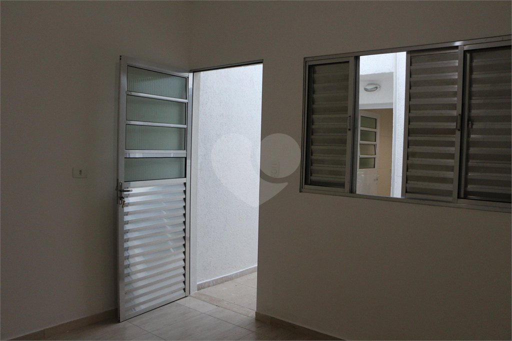 Casa à venda com 2 quartos, sendo 1 suíte,  em Vila Moreira, São Paulo, SP