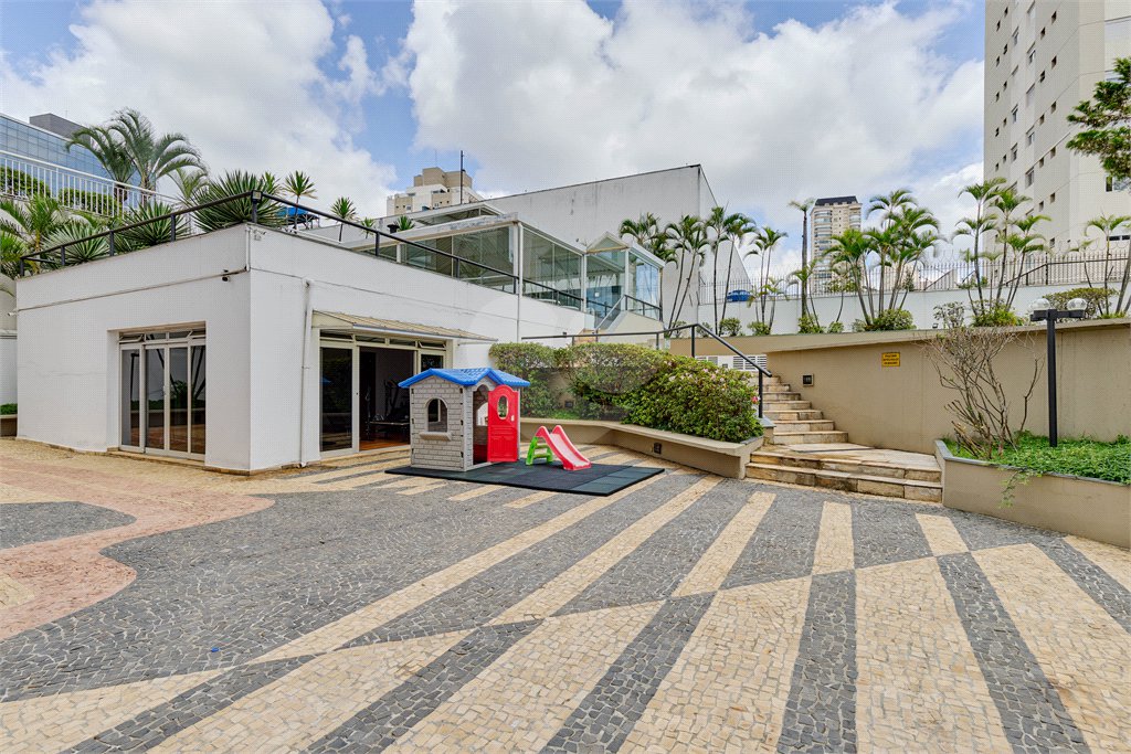 Apartamento à venda com 4 suítes em Campo Belo, São Paulo, SP
