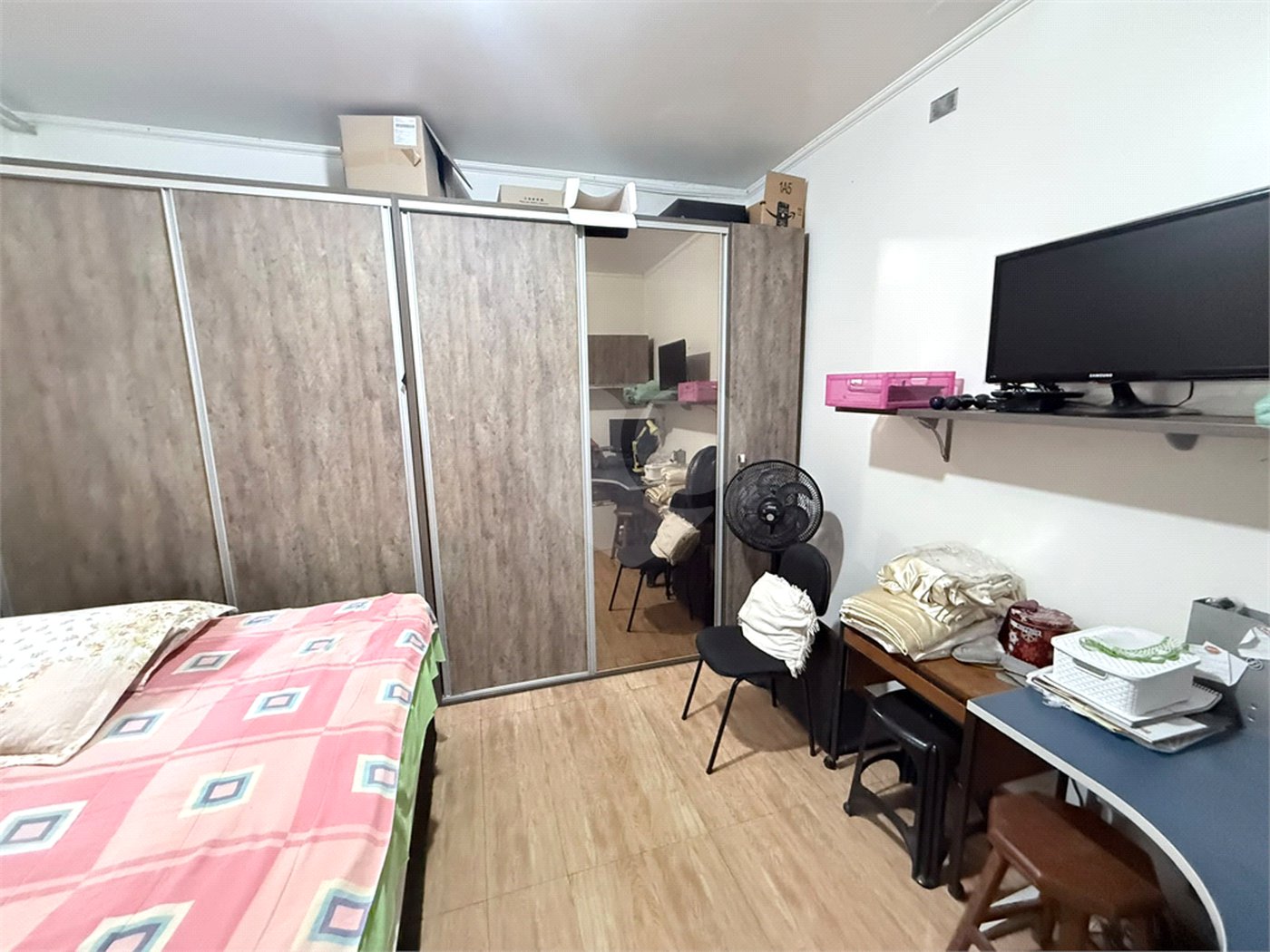 Casa à venda com 3 quartos, sendo 1 suíte, em Chora Menino, São Paulo, SP