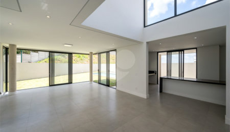 Casa à venda ou para alugar com 4 suítes no condomínio Residencial Arboretum, Vinhedo - SP