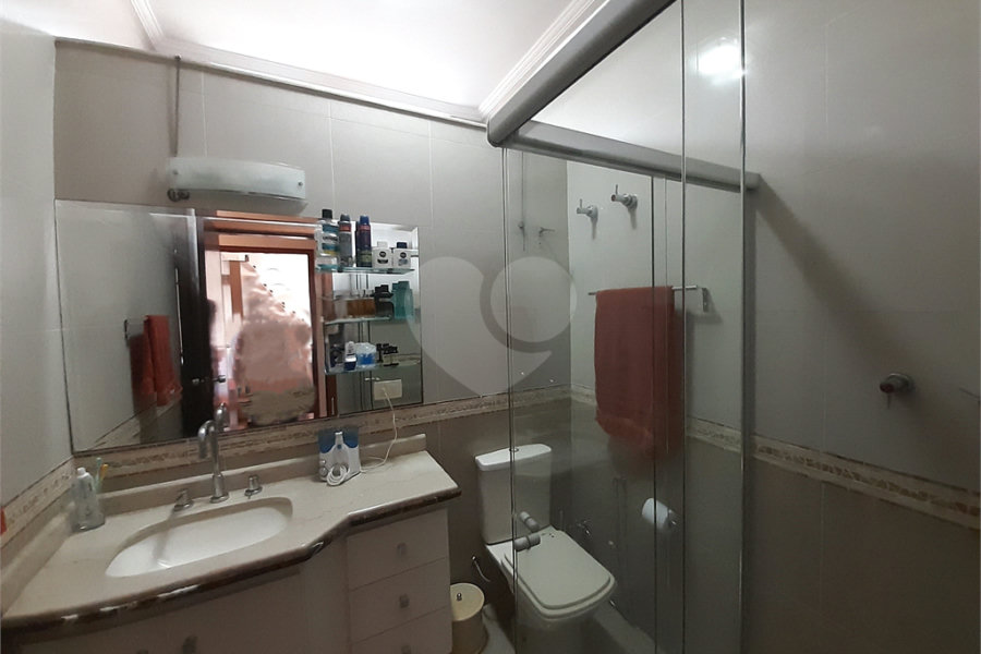 Casa à venda com 4 quartos, sendo 2 suítes,  em Jardim Floresta, São Paulo, SP