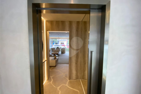 Apartamento à venda com 3 suítes em Campo Belo, São Paulo, SP