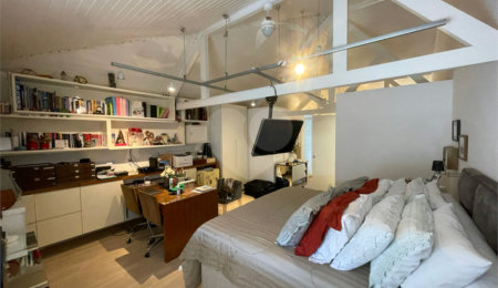 Casa em condomínio à venda ou para alugar com 4 quartos, sendo 3 suítes,  em Jardim Panorama, São Paulo, SP