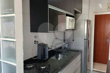 Apartamento à venda com 2 quartos, sendo 1 suíte, em Vila Hamburguesa, São Paulo, SP