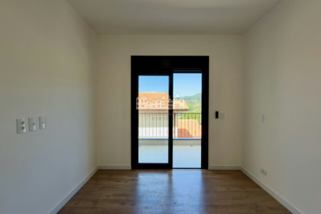 Casa à venda com 3 suítes no condomínio Celina Residencial, Atibaia - SP