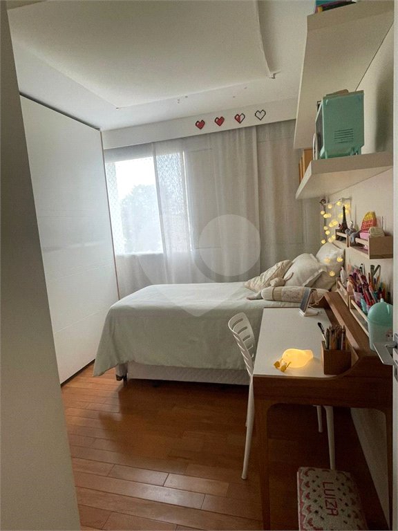 Apartamento à venda com 3 quartos, sendo 1 suíte, em Perdizes, São Paulo, SP