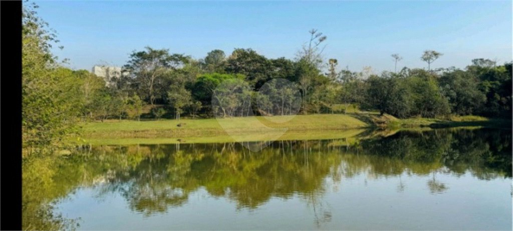 Casa à venda com 4 suítes no condomínio Residencial Fazenda São José, Salto de Pirapora - SP