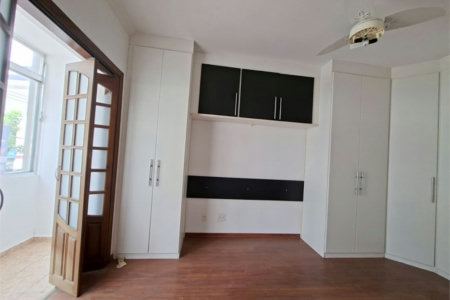 Apartamento Residencial à venda, Gonzaga, Santos - AP1410.