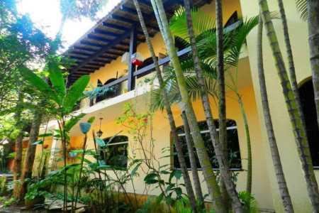 Casa de Vila à venda com 5 quartos, sendo 2 suítes, em Jardim Marajoara, São Paulo, SP
