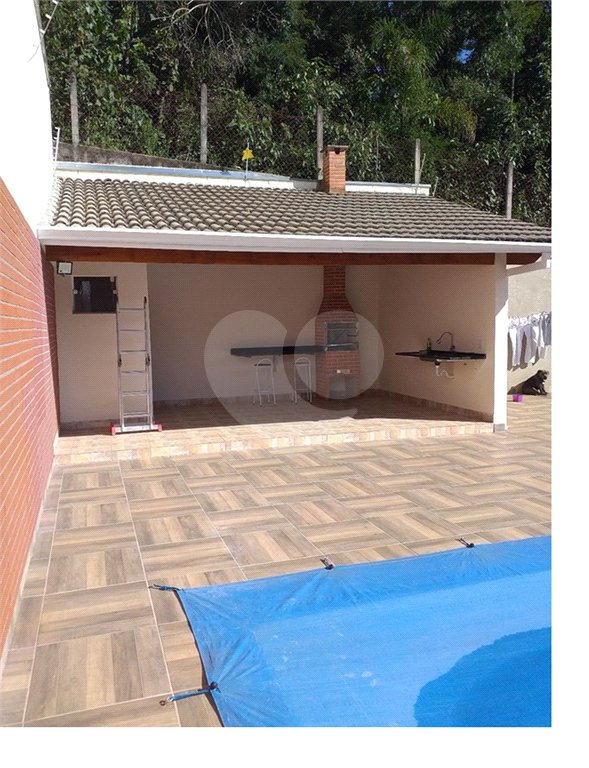 Casa à venda com 3 quartos, sendo 1 suíte, no condomínio Mirante da Mantiqueira, Mairiporã - SP