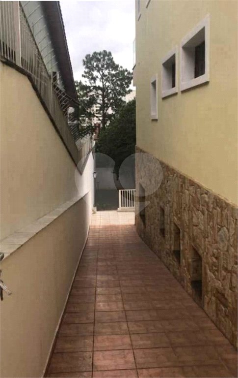 Casa à venda com 4 quartos, sendo 3 suítes,  em Cerâmica, São Caetano do Sul, SP