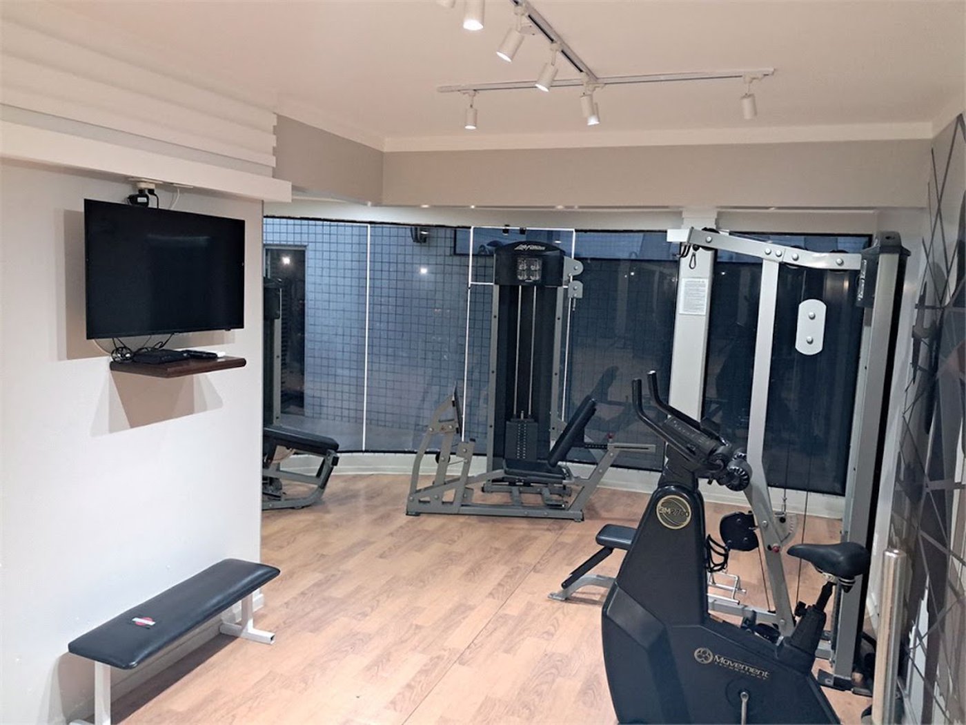 Apartamento Residencial à venda, Gonzaga, Santos - AP0761.
