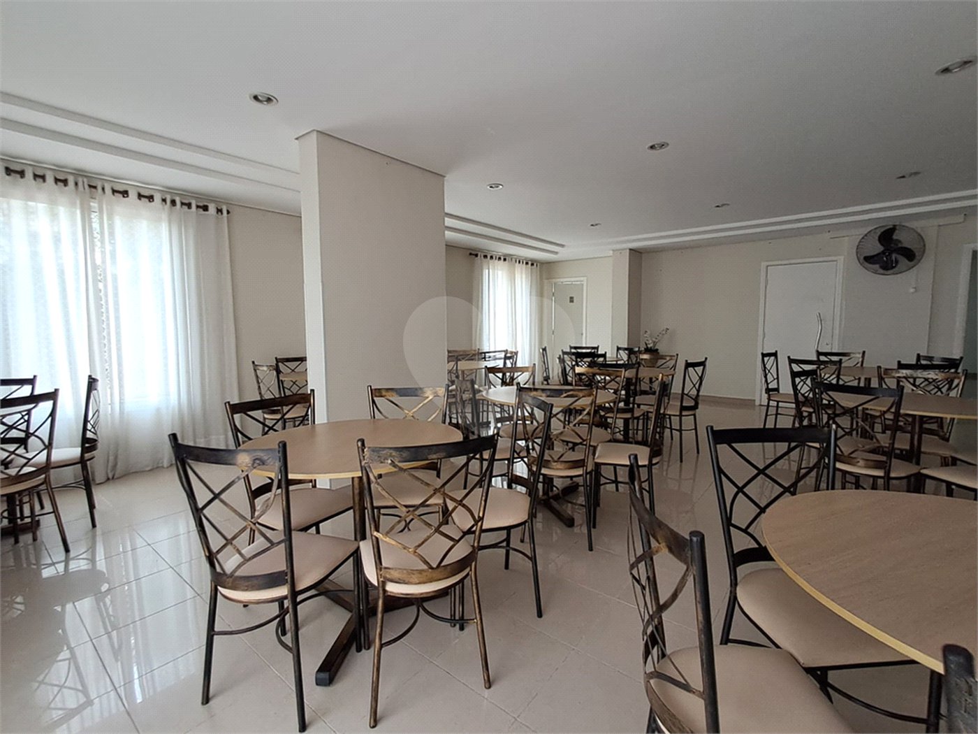 Apartamento à venda com 3 quartos, sendo 2 suítes, em Vila Romana, São Paulo, SP