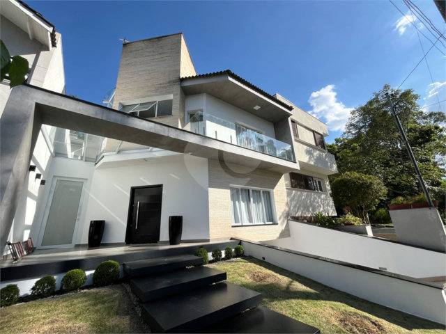 Casa à venda com 3 suítes no condomínio Reserva Nova Cantareira, São Paulo - SP