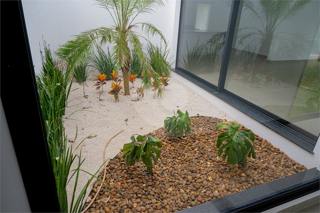 Casa à venda com 3 suítes no condomínio Village Saint Charbel, Araçoiaba da Serra - SP