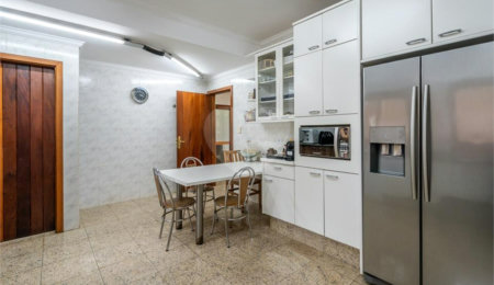 Casa à venda com 4 suítes no Centro, Três Lagoas, MS