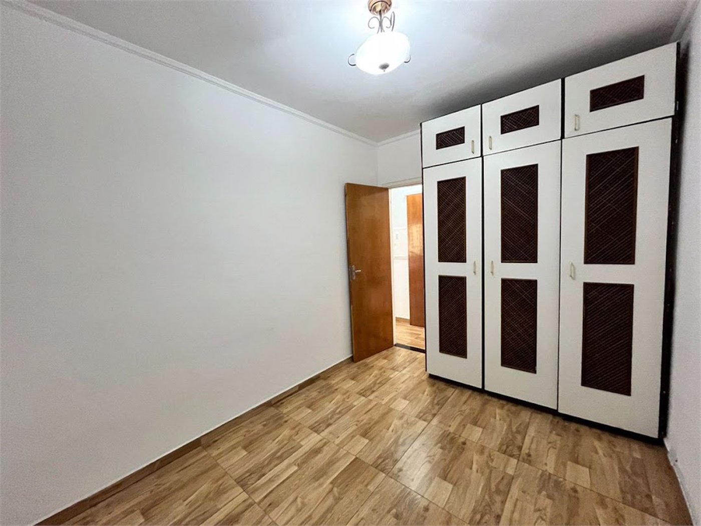 Apartamento com 2 dormitórios à venda, 80 m² por R$ 290.000,00 - Enseada - Guarujá/SP