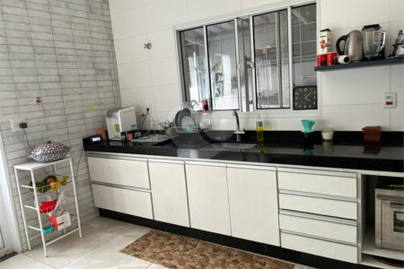 Casa à venda com 2 suítes em Cidade Jardim, Araraquara, SP