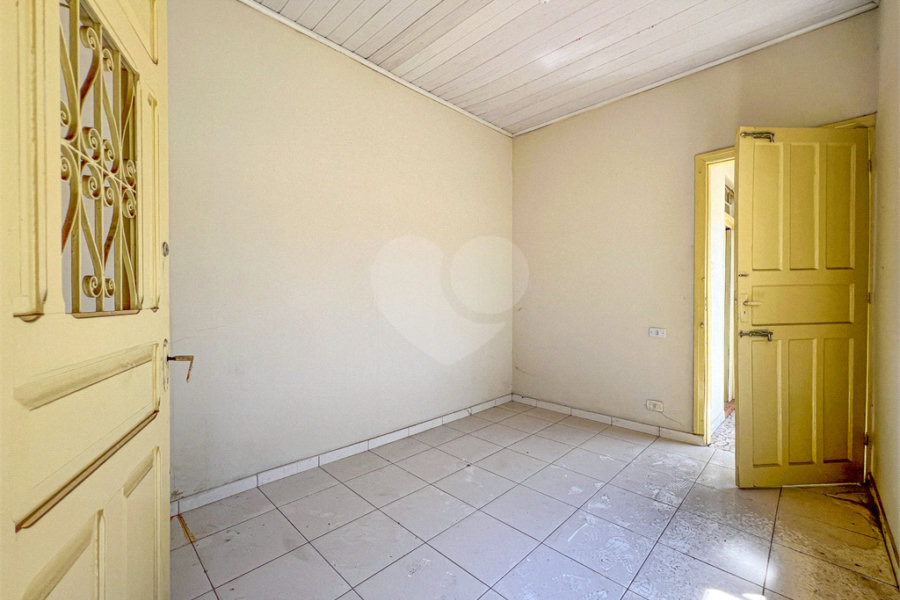 Sobrado à venda com 4 quartos em Santana, São Paulo, SP