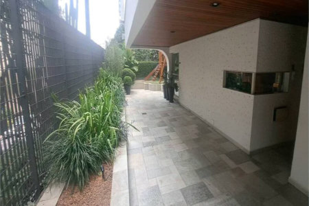 Apartamento à venda com 3 quartos, sendo 1 suíte, em Pinheiros, São Paulo, SP