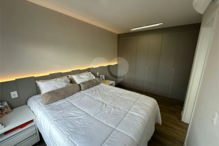 Apartamento à venda com 3 suítes em Vila Romana, São Paulo, SP