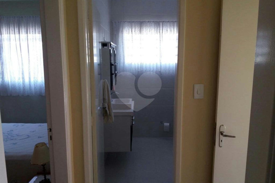 Sobrado à venda com 3 quartos, sendo 1 suíte, em Tremembé, São Paulo, SP