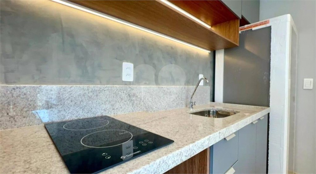Apartamento à venda com 1 suíte em Pinheiros, São Paulo, SP