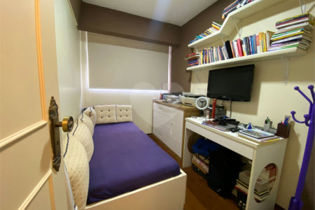 Apartamento à venda com 3 quartos, sendo 1 suíte,  em Vila Romana, São Paulo, SP