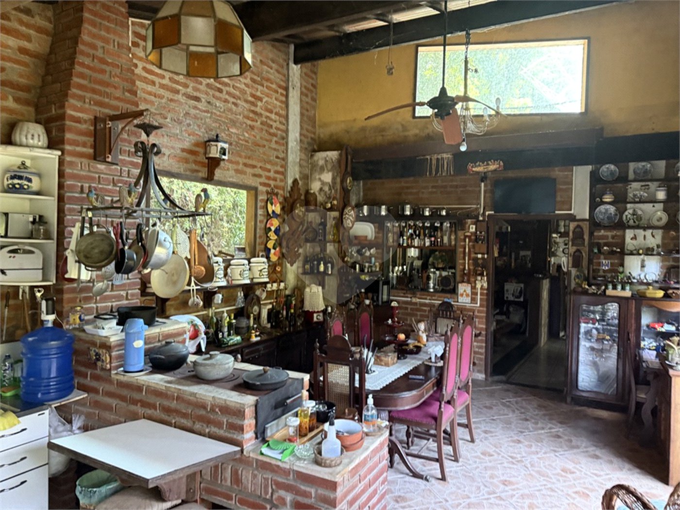 Casa à venda com 4 quartos no condomínio Parque Suiça, Caieiras - SP