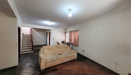 Casa à venda com 3 quartos, sendo 1 suíte, em Parque da Lapa, São Paulo, SP