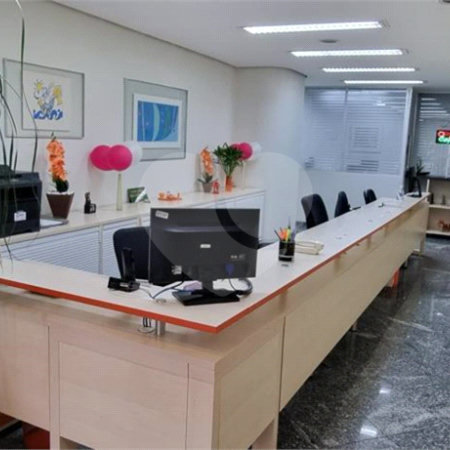 Sala à venda ou para alugar em República, São Paulo, SP