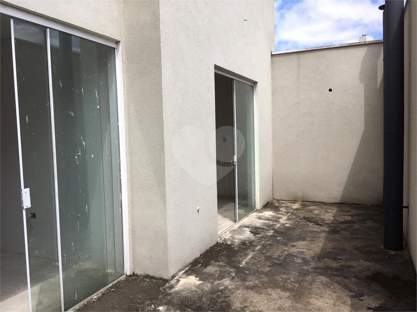 Casa à venda com 4 quartos, sendo 3 suítes,  em Vila Monumento, São Paulo, SP