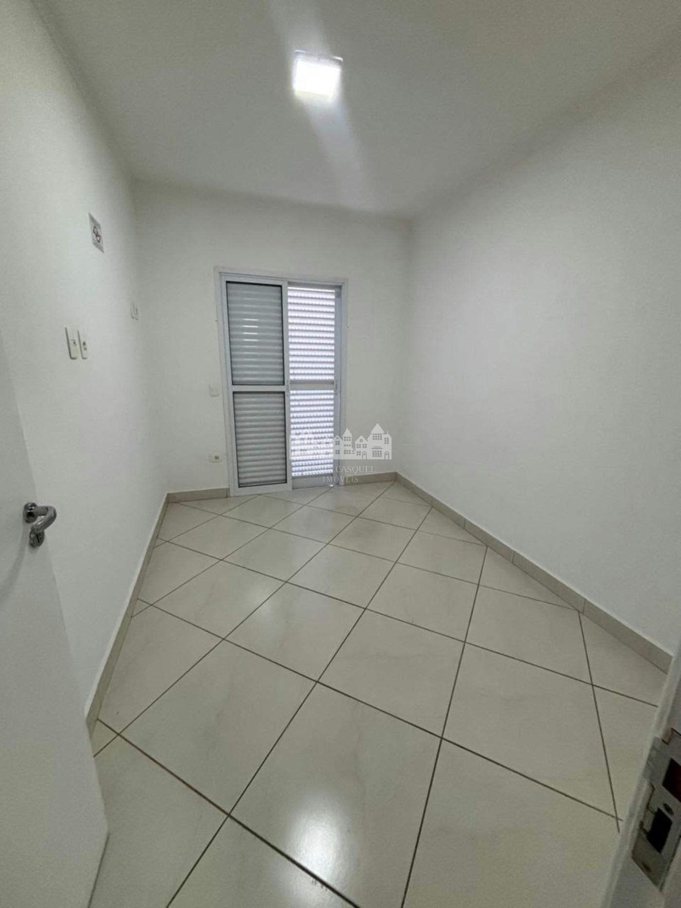 Prédio para alugar com 3 quartos, sendo 1 suíte, no Centro, Atibaia, SP