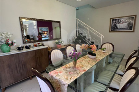 Casa à venda com 3 quartos, sendo 1 suíte, no condomínio Residencial Grape Village, Vinhedo - SP
