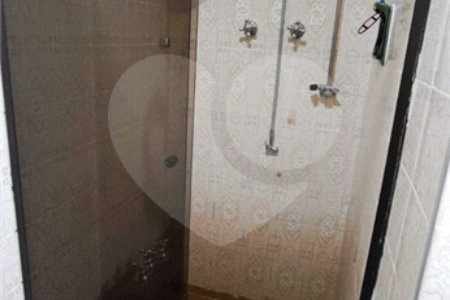 Apartamento à venda com 3 quartos, sendo 1 suíte, em MOEMA, São Paulo, SP