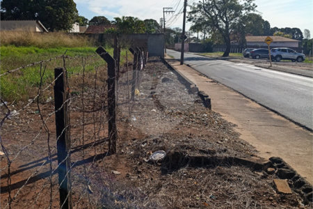 Terreno à venda em Jardim Brasília (vila Xavier), Araraquara, SP