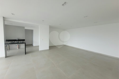 Apartamento à venda com 3 suítes em Parque Campolim, Sorocaba, SP