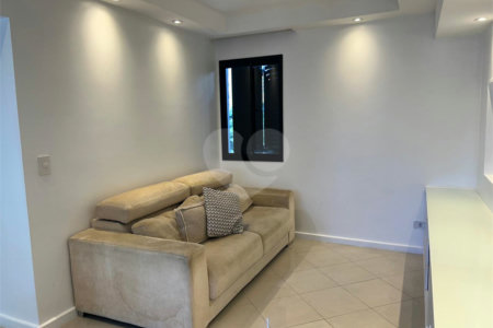 Apartamento para alugar com 3 quartos, sendo 1 suíte,  em Pinheiros, São Paulo, SP