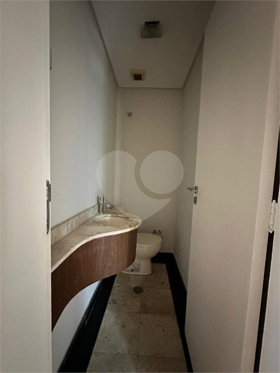 Apartamento à venda com 2 suítes em Vila Andrade, São Paulo, SP