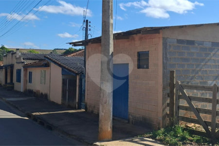 Casa à venda com 2 quartos em Morro do Alto, Itapetininga, SP