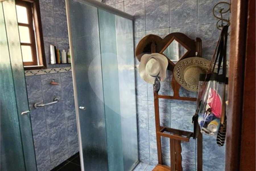 Casa à venda com 3 quartos, sendo 1 suíte, no condomínio Clube de Campo Fazenda Tabarã, Mairiporã - SP