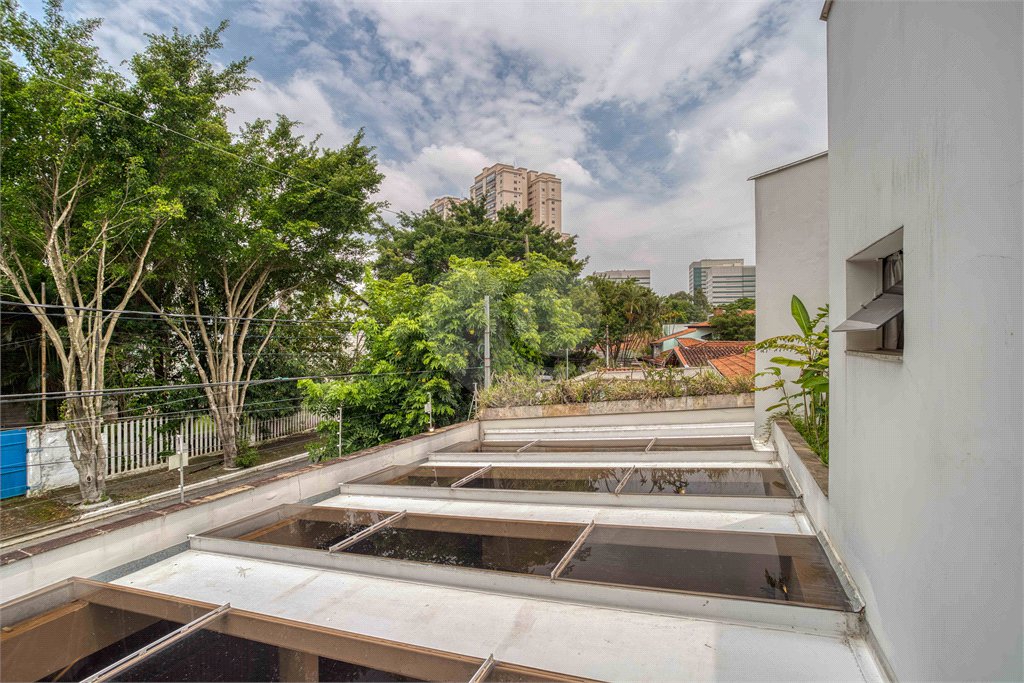 Sobrado à venda com 3 quartos, sendo 2 suítes, em City Campo Grande, São Paulo, SP