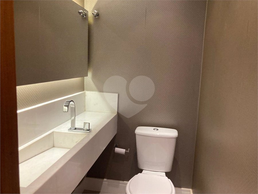 Apartamento para alugar com 3 suítes em Granja Julieta, São Paulo, SP
