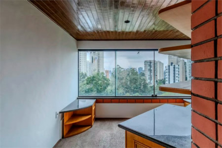 Apartamento à venda com 4 quartos, sendo 2 suítes, em Paraíso do Morumbi, São Paulo, SP