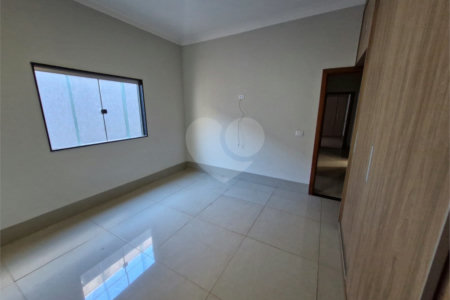 Casa à venda com 3 quartos, sendo 1 suíte, em Nova Tres Lagoas, Três Lagoas, MS