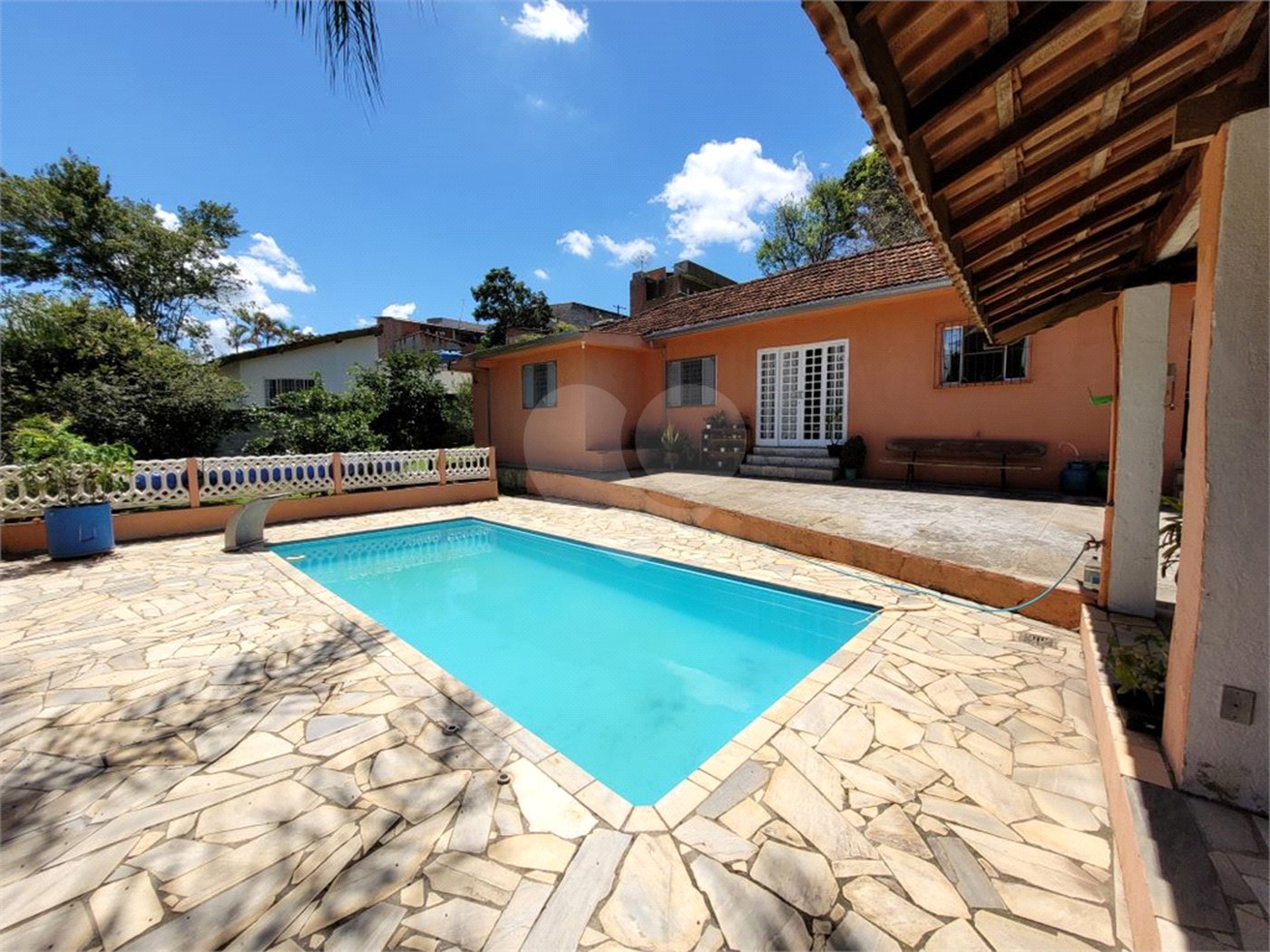 Chácara à venda com 3 quartos, sendo 1 suíte,  em Jardim Imperial, Atibaia, SP