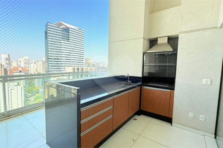 Apartamento à venda com 2 suítes em Cidade Monções, São Paulo, SP