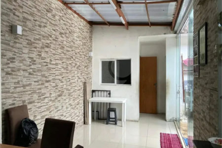 Casa à venda com 3 quartos, sendo 2 suítes, em Jardim Europa, São Paulo, SP