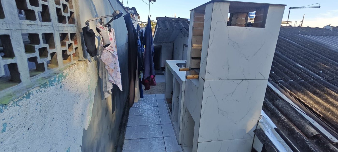 Casa com 2 dormitórios à venda, 75 m² por R$ 375.000,00 - Vicente de Carvalho - Guarujá/SP